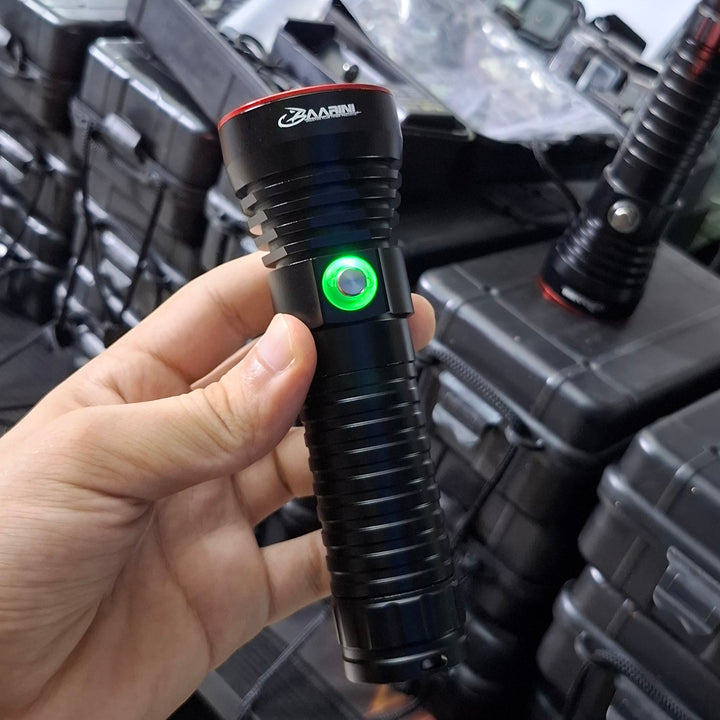 Baarini Flashlight