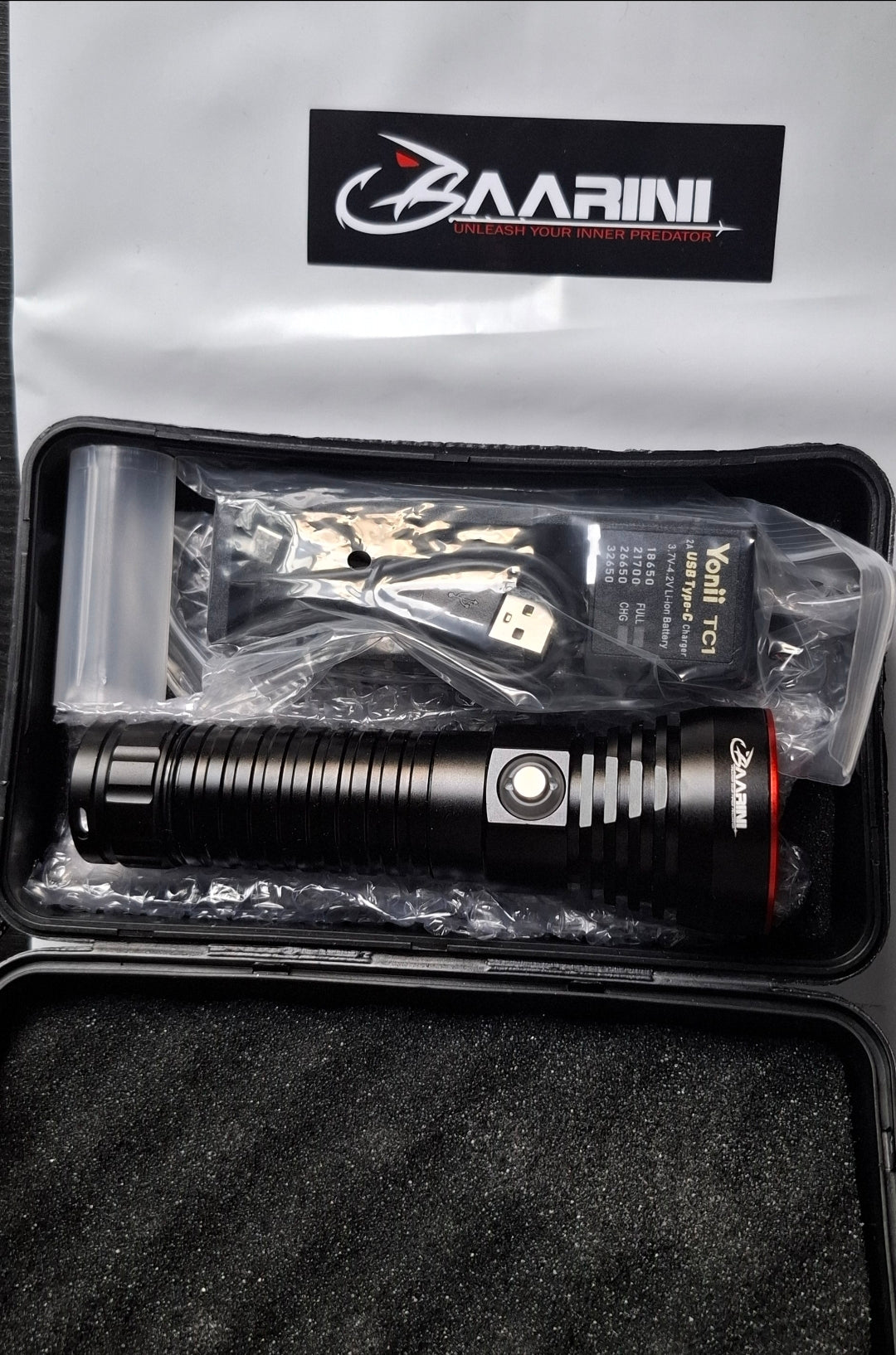 Baarini Flashlight